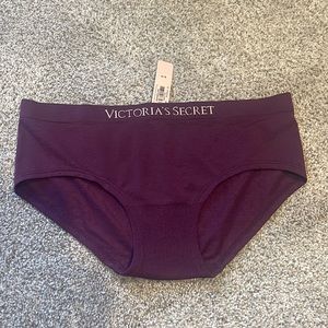 NWT Victoria’s Secret Hiphugger Panty